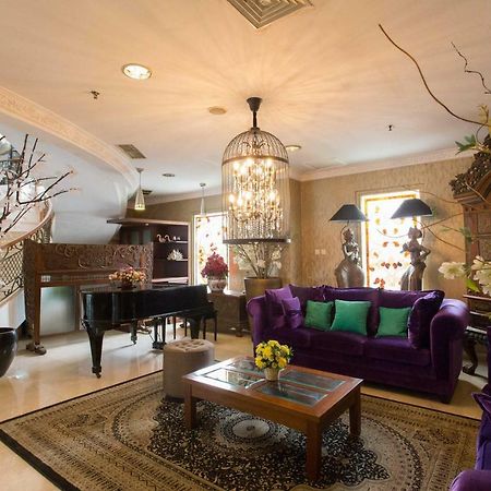 Roosseno Plaza Serviced Apartment Jakarta Buitenkant foto