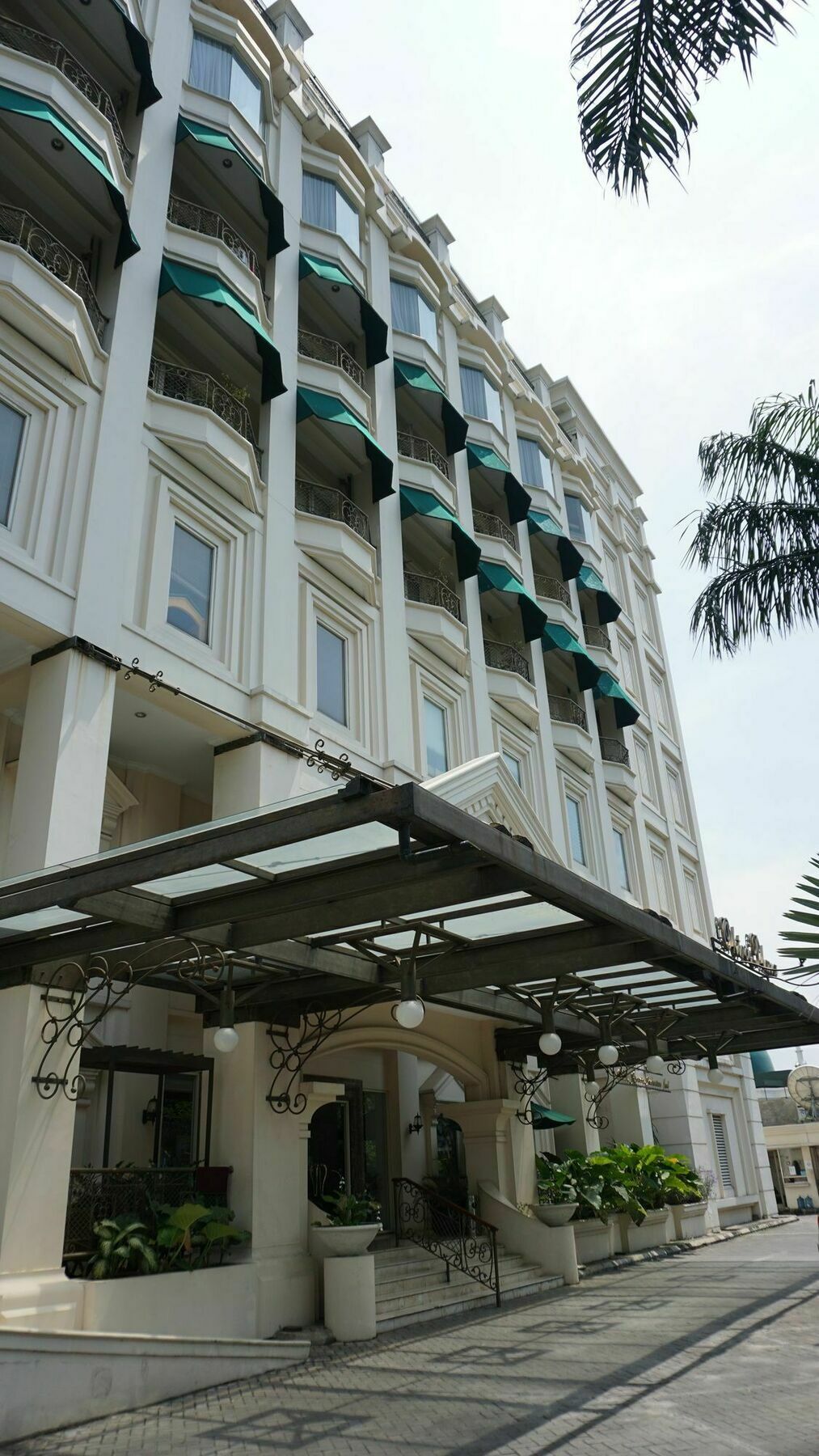 Roosseno Plaza Serviced Apartment Jakarta Buitenkant foto